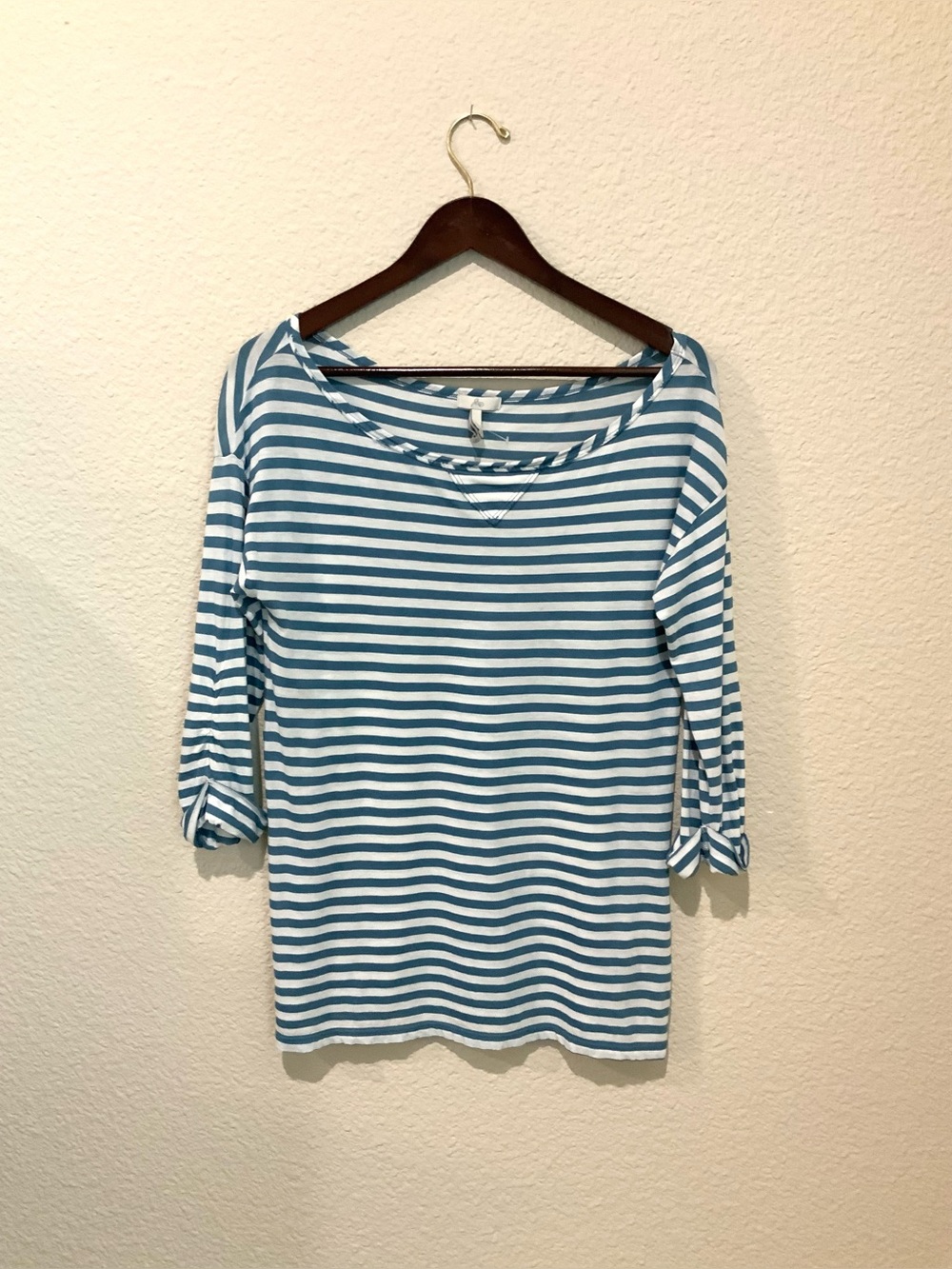 Joie 3/4 sleeve blue and white top